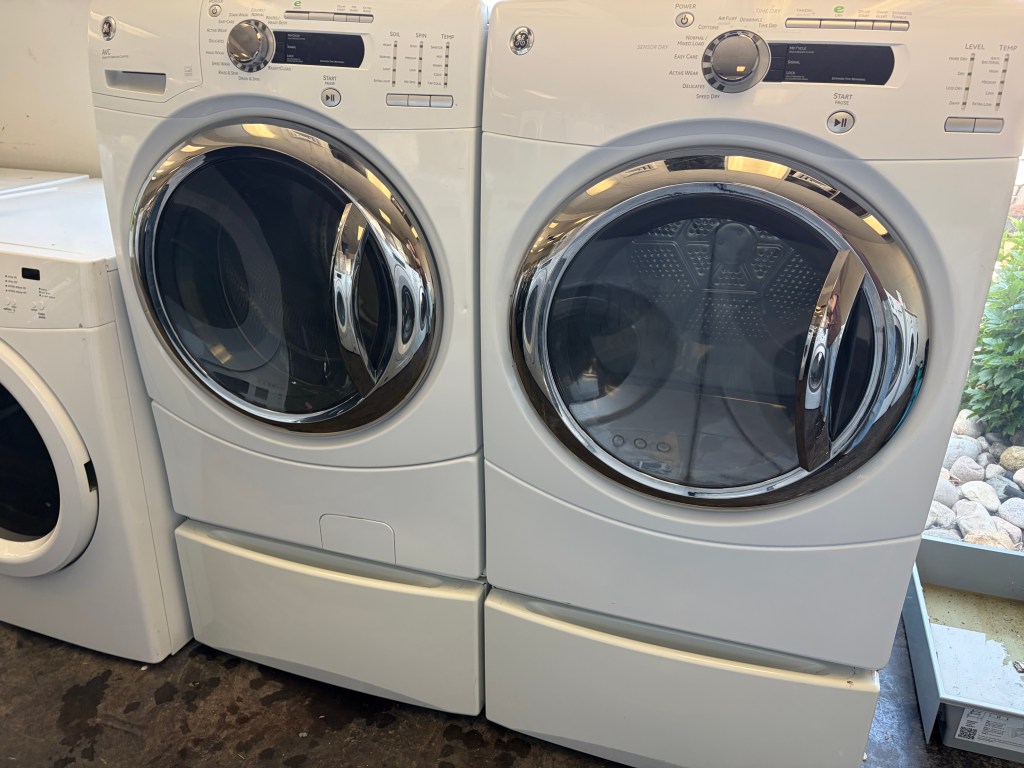 GE Profile Front Load Washer & Dryer Set on Pedestal Stock#WD-BK07241