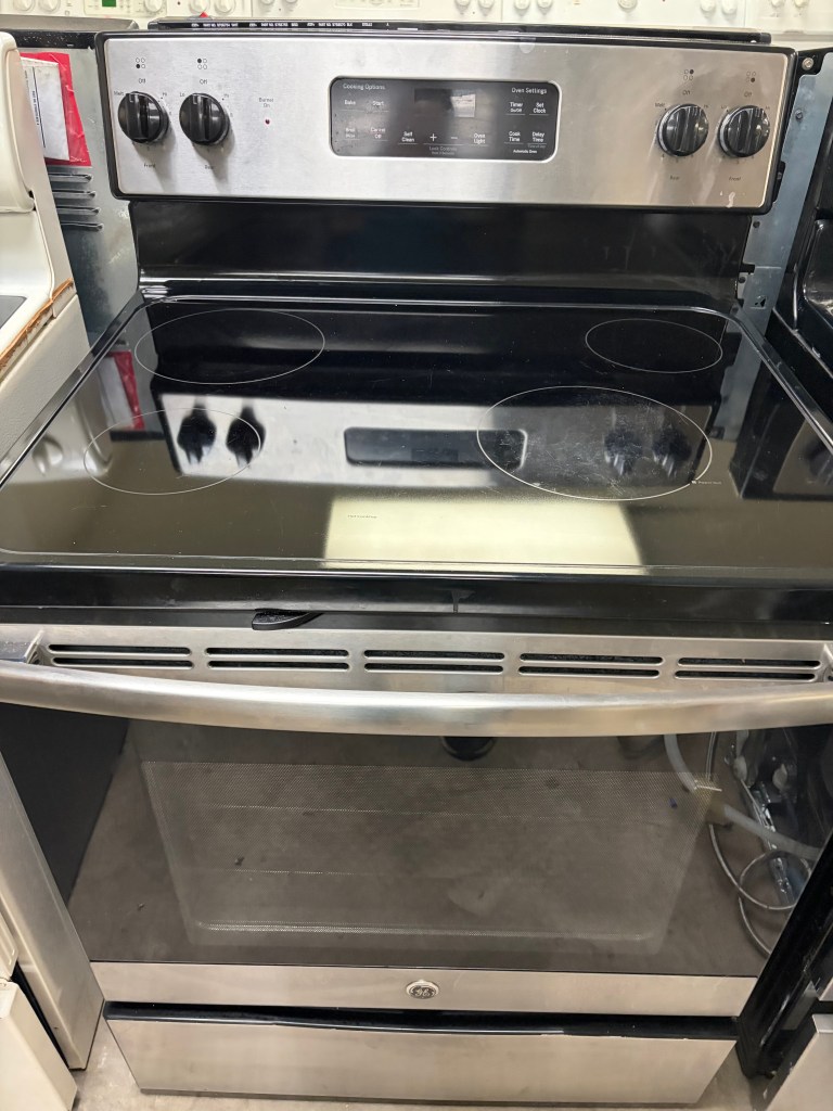Stainless Steel GE Smooth Top Stove Stock#S-AF08047