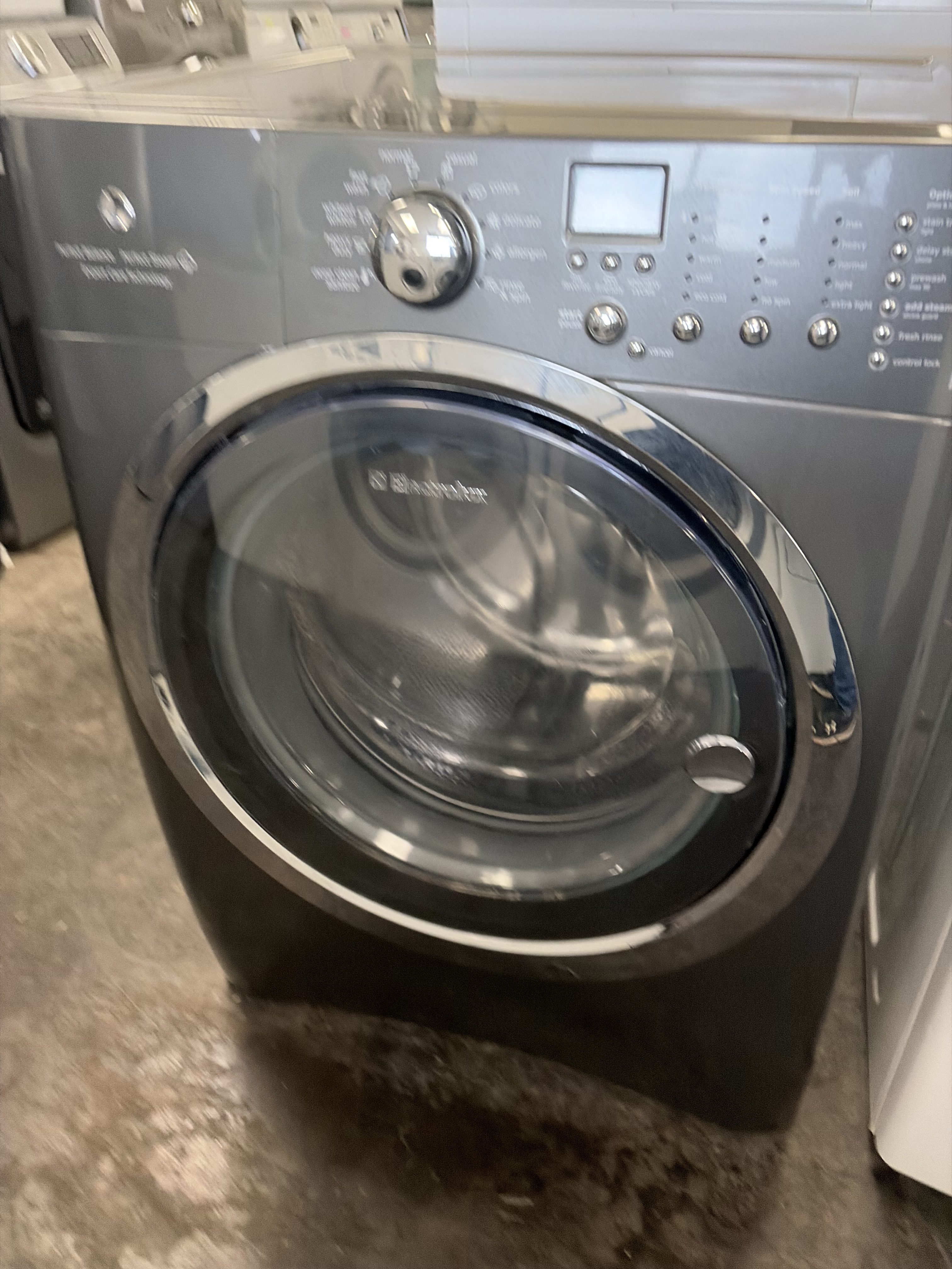 Steam Graphite Electrolux Front Load Washer Stock#W-AC09073