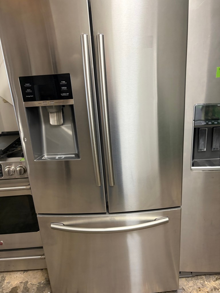 32 5/8" Wide Stainless Steel Samsung French Door Refrig Stock#R-AH09148