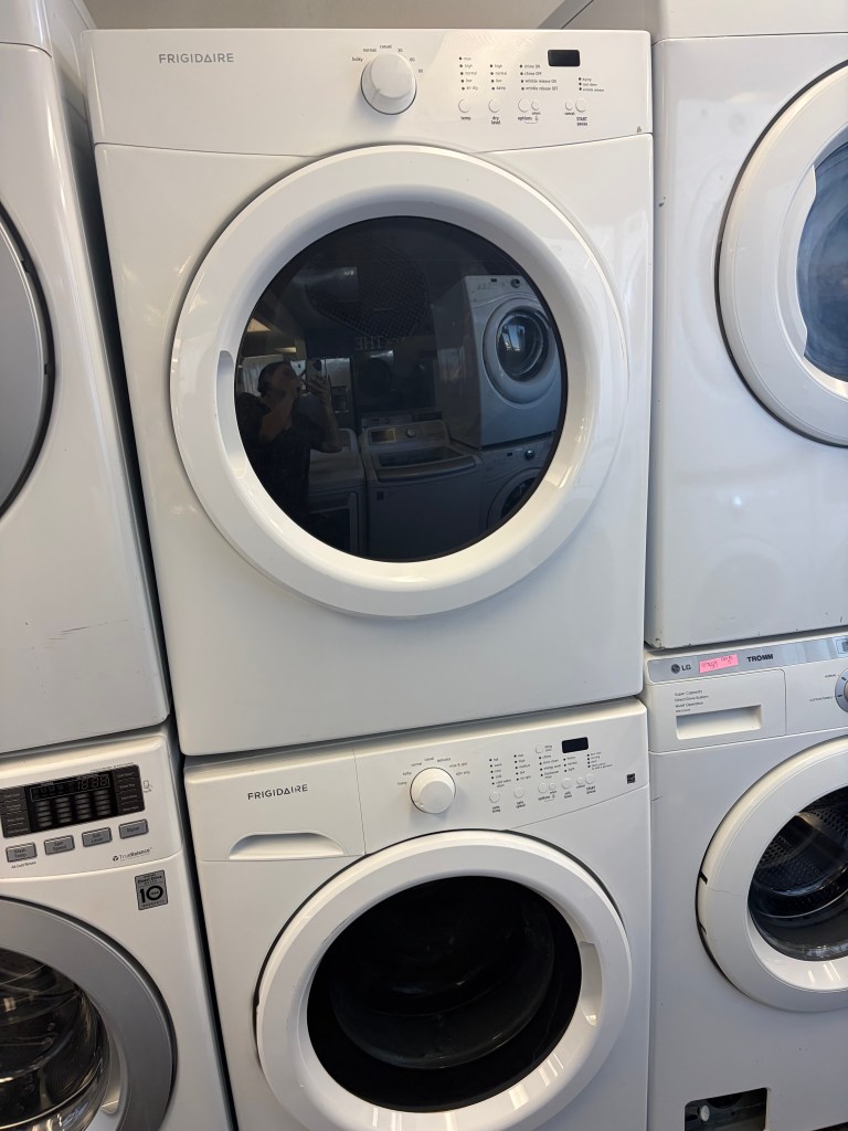 Front Load Frigidaire Washer & Dryer Set *Can Stack Stock#WD-AG10018