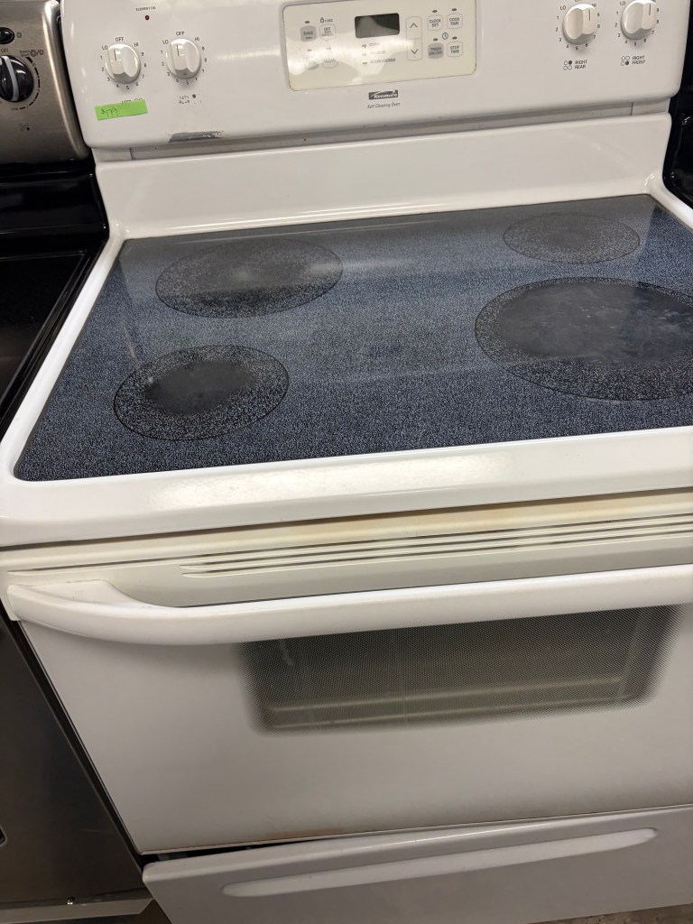 White Kenmore Smooth Top Stove Stock#S-AA10051